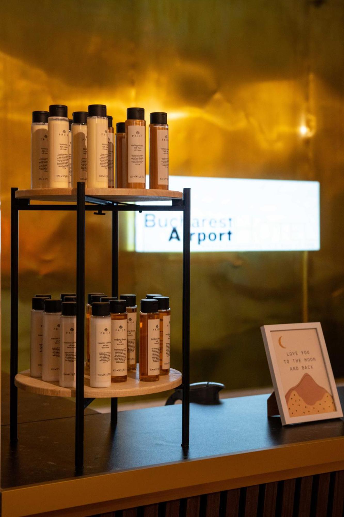 オトペニ Bucharest Airport Accomodationアパートホテル エクステリア 写真