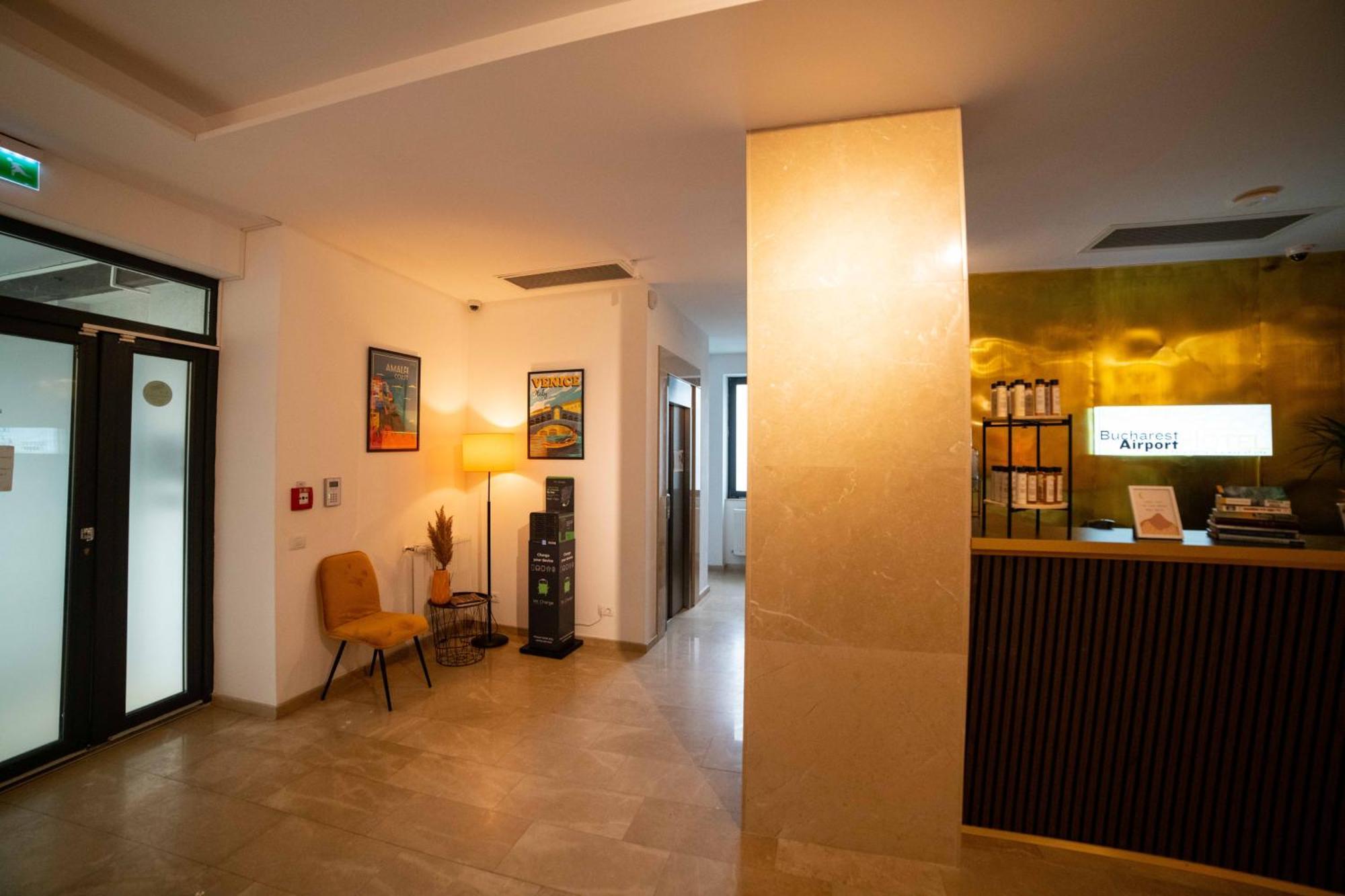 オトペニ Bucharest Airport Accomodationアパートホテル エクステリア 写真