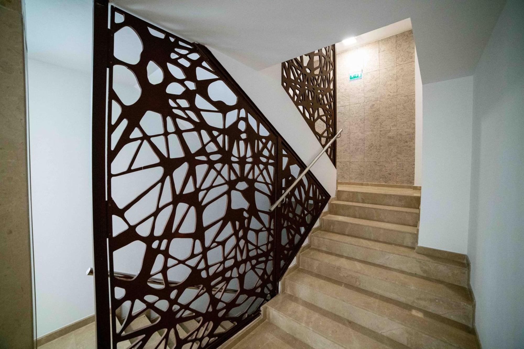 オトペニ Bucharest Airport Accomodationアパートホテル エクステリア 写真